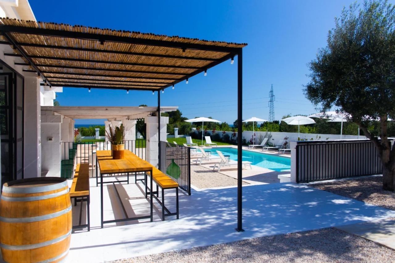 Tenuta Amostuni-Country House Buitenkant foto